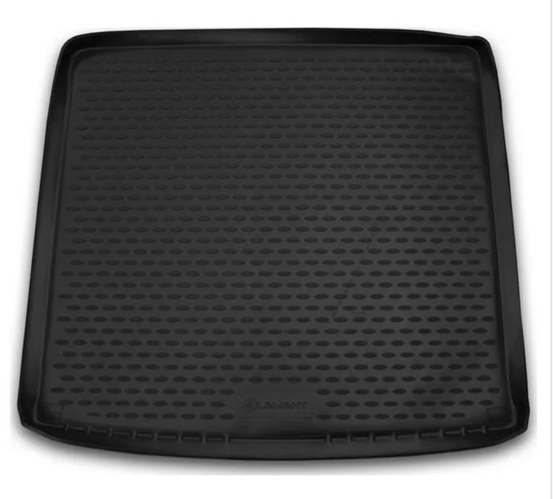 Коврик в багажник Nissan Terrano