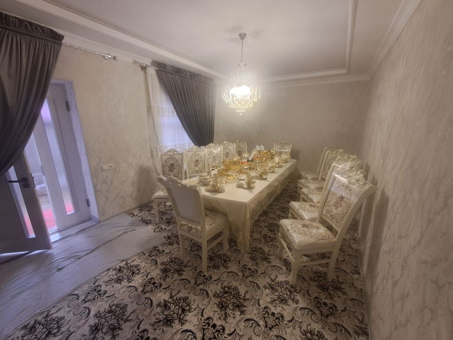 Буссув Гагарида 2 сотиг уй сотилади Назарбек гулчилик.Тарнов тарафда