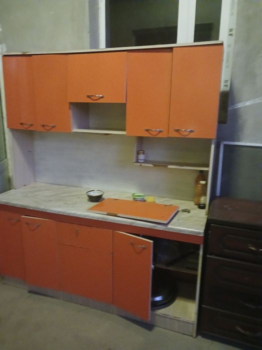 Narxi telefonda kelishiladi