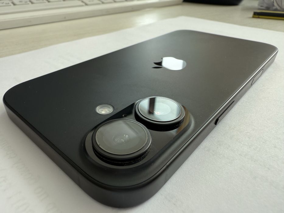 IPhone 16 128Gb