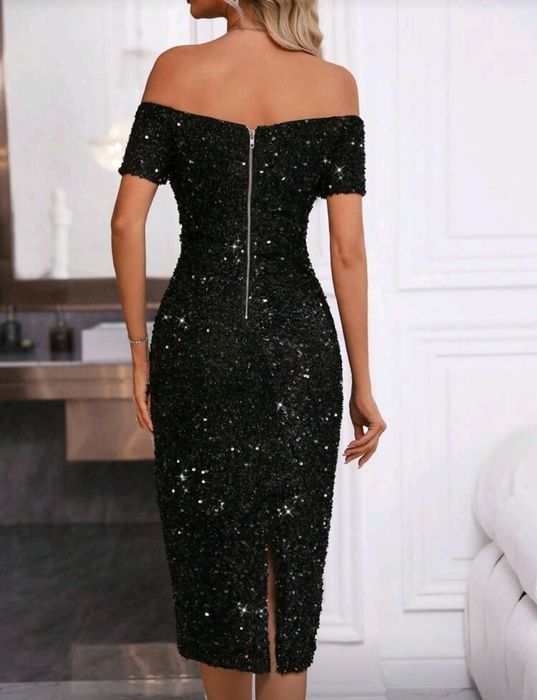 Черна официална рокля