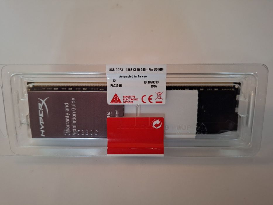 Продавам нови рам памети Kingston hyper X fury.