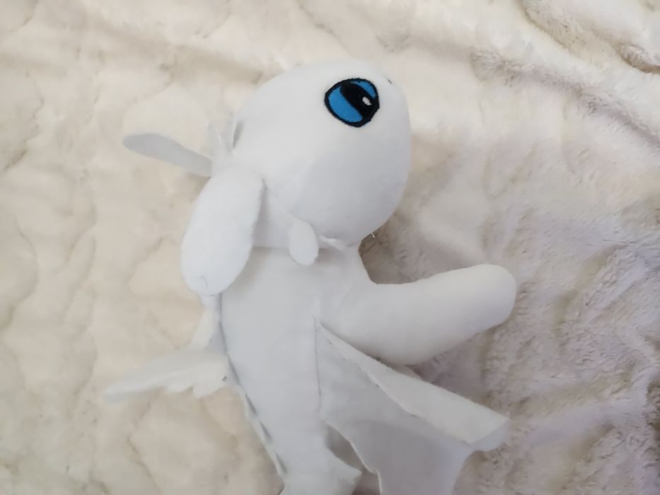 НАБОР игрушек драконы и другое