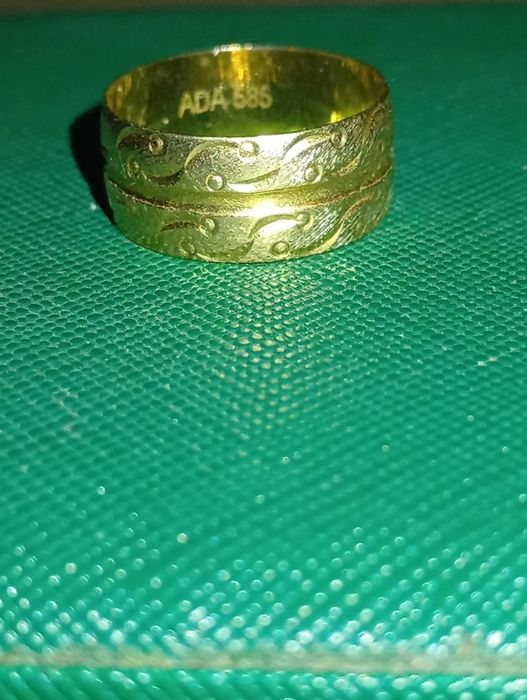 Золотое кольцо 585