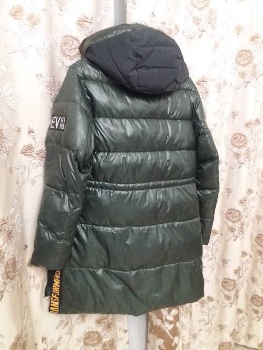 Продам куртку в отличном состоянии