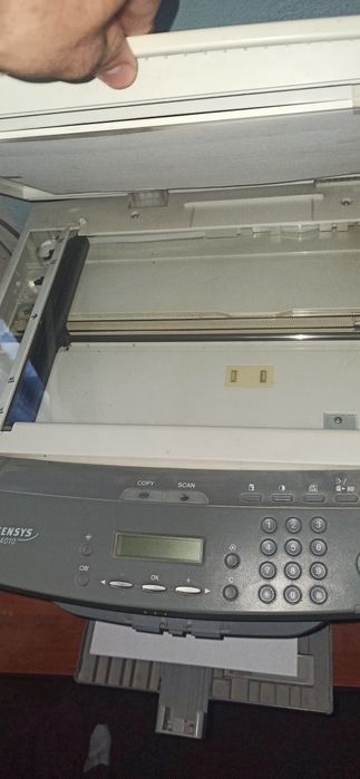 Printer sotiladi Canon 4010