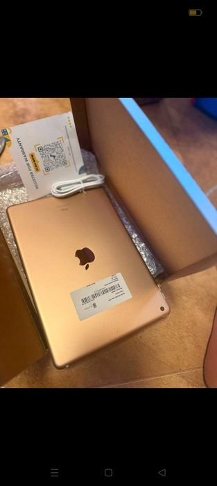 Ipad 8 gen WiFi gold 128gb