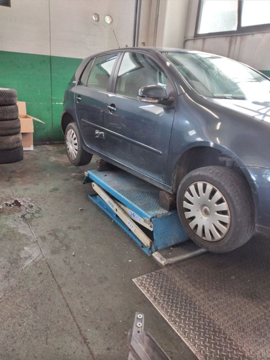 vw golf 5  1.6/1.6fsi/ 1.9/2.0tdi на части