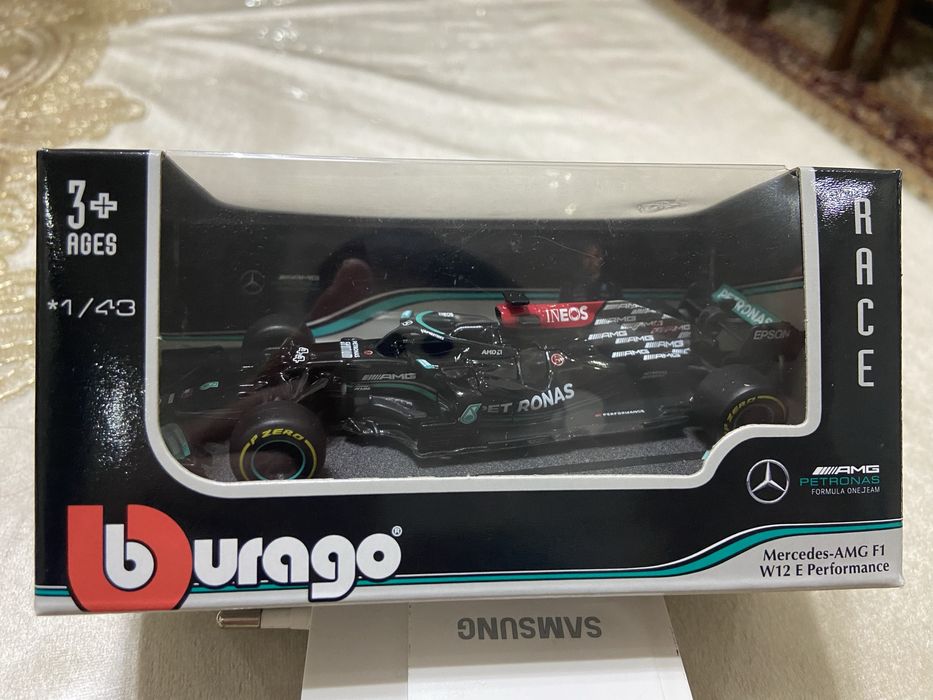 Formula 1 bburago.