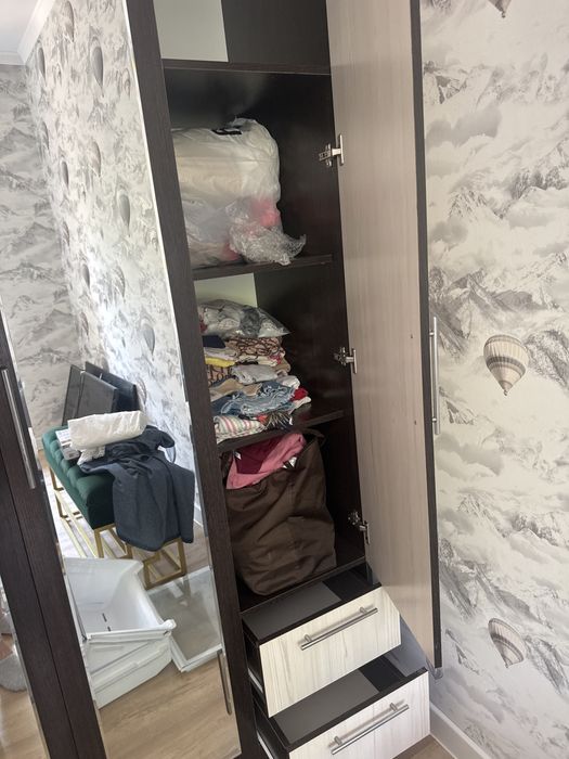 Шкаф.             Ав