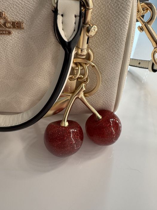 Geanta Coach cu accesoriu coach