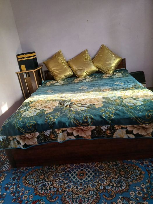 Шахрисабз Шахар Срочно ховли сотилади.