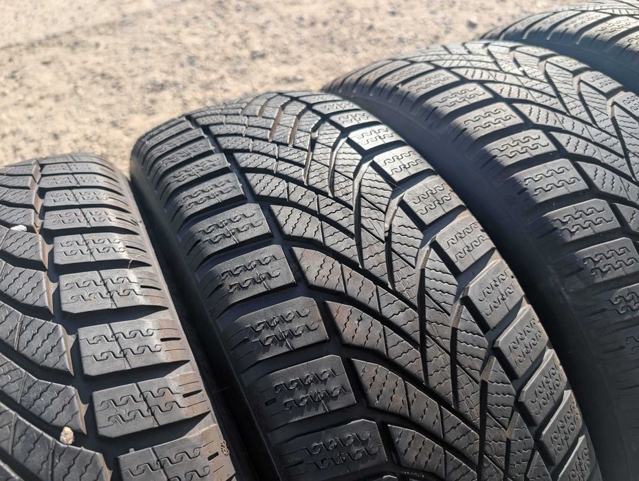 205/60 R16 • Iarna • Falken Eurowinter HS02 96H | 4 buc | DOT 2022 | Pret/buc