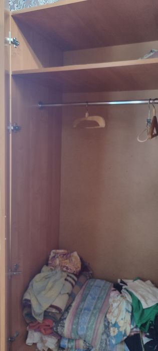 Продам шкаф самовывоз