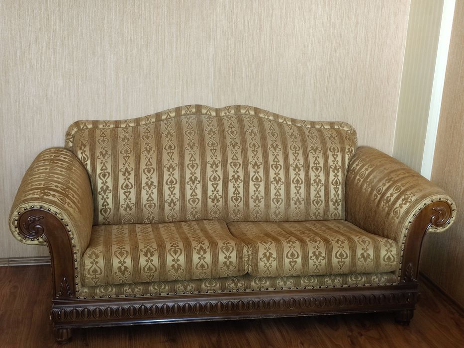 Продам Диваны 2+3