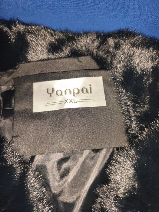 Куртка новая зима 50 р