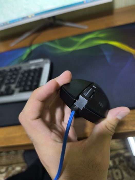 Keyboard (avtech) and mouse (defender)