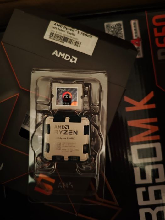 AMD ryzen 7600x 6/12