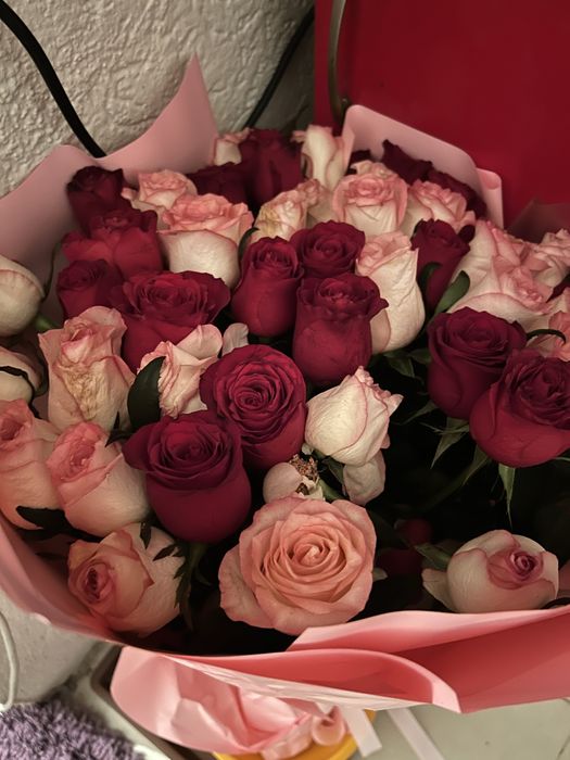 Розы свежие продам