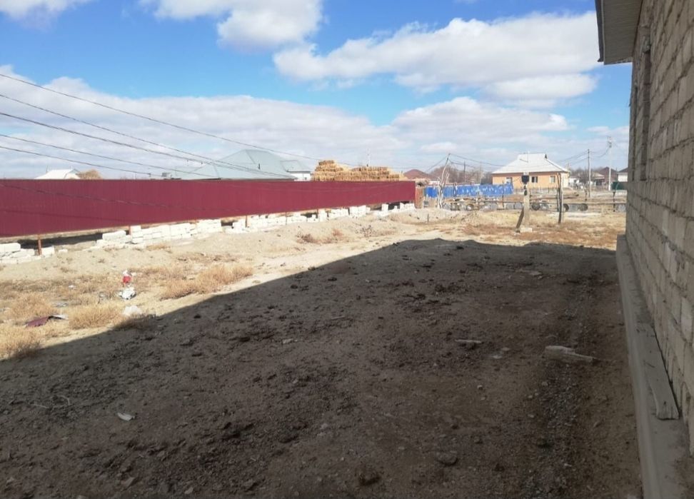 Жедел түрде жер үй сатылады.