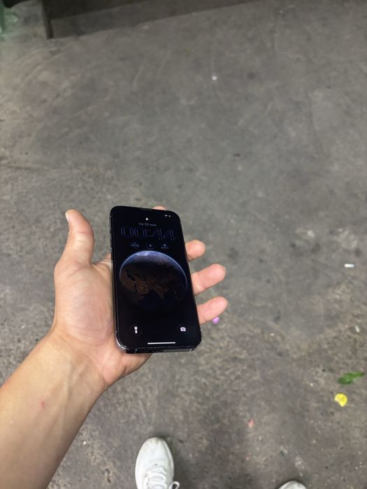 Iphone  13  Pro karobka dakument