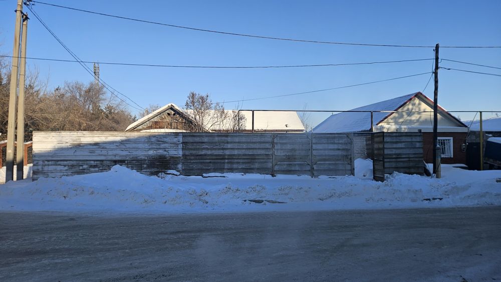 Продам дом, участок в центри города