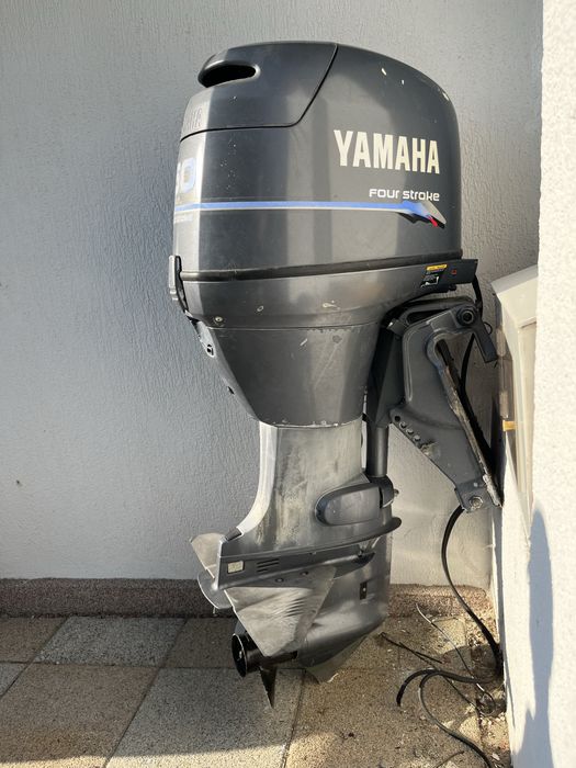 Motor Yamaha 50 cai mansa ceasuri