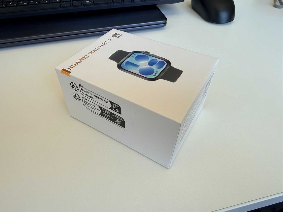 Продавам Huawei Watch Fit 5 - нов