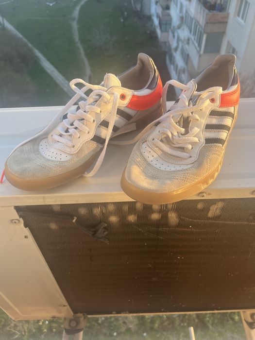 маратонки Adidas Originals