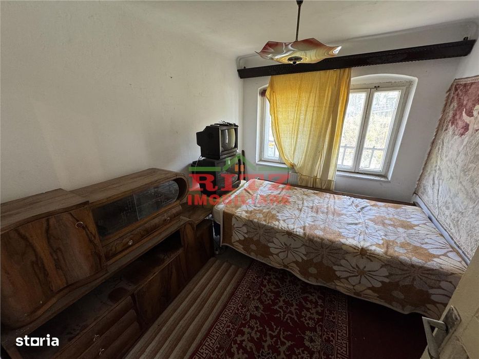 Nou! Casa S+P+M, cu teren 211 mp, zona Orasul de Jos!