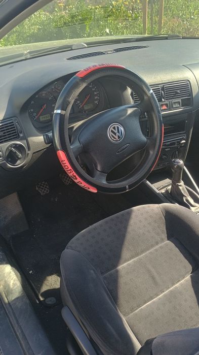 Golf 4 2003г 1,4i