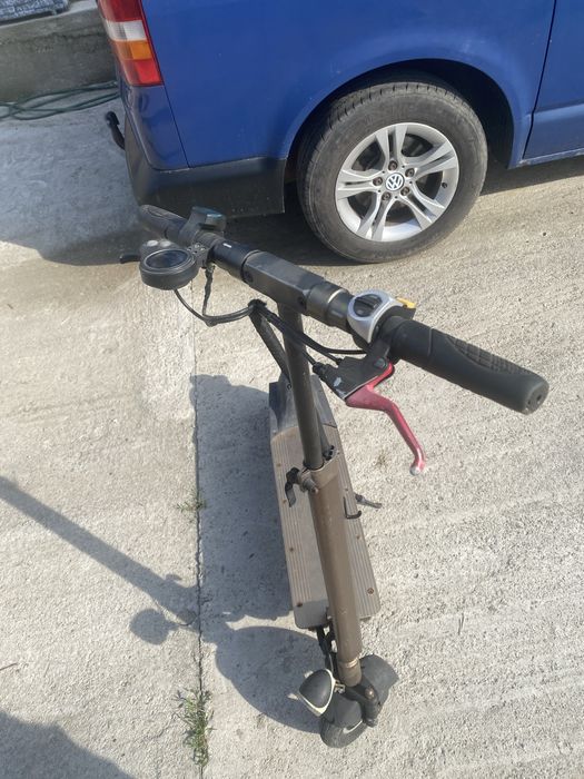 Trotineta electrica Jue Shuai