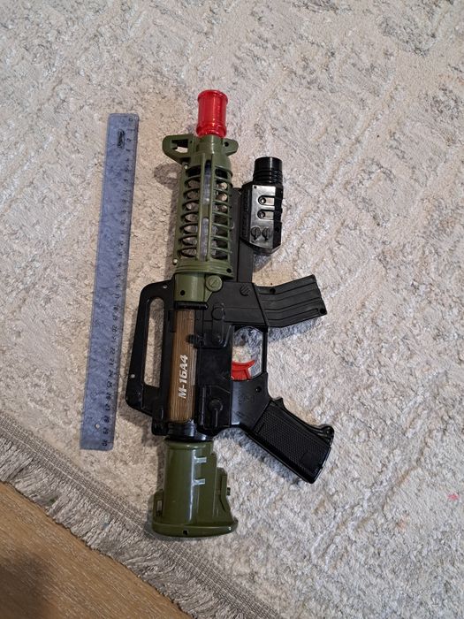 Игрушки по 500 тг