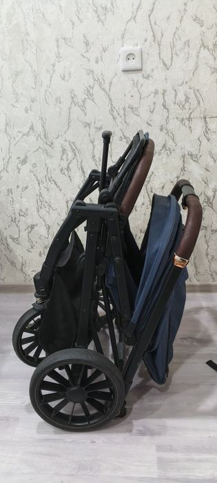 Продам детскую коляску