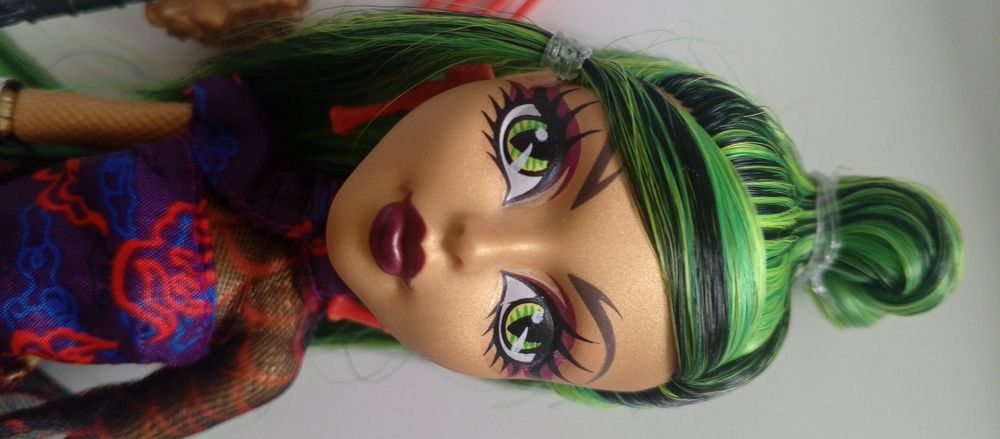 Кукла monster high