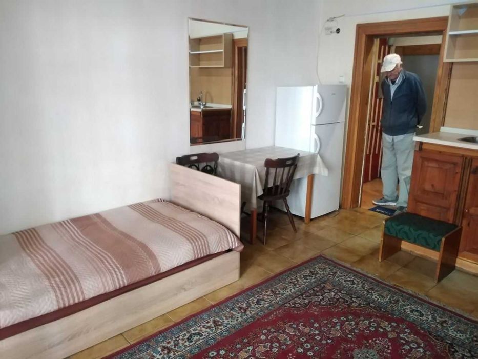 Дава се под наем Едностаен апартамент в Пловдив, Център - 50 кв.м за 204 € - Снимка #1