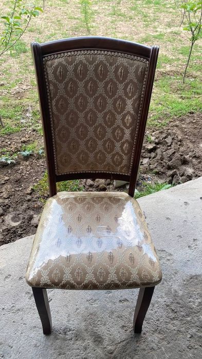 Prakat stol stul pasuda