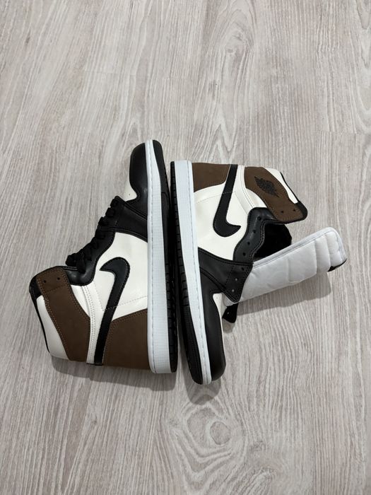 Jordan 1 High Dark Mocha