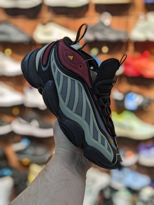 Кроссовки Adidas Intimidation, баскетбольные