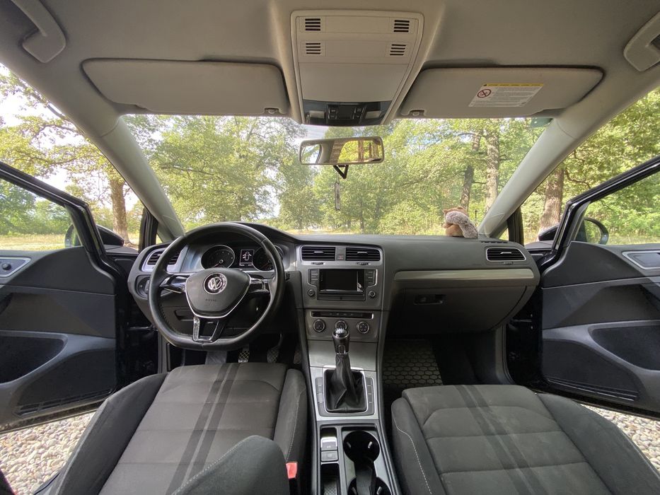 VOLKSWAGEN Golf 2013 — imagine 5