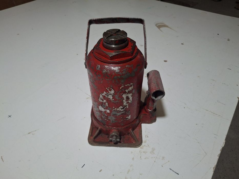 Домкрат дамкрат домкрад дамкрад