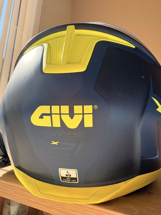 GIVI X.21 Challenger Spirit Flip-Up – размер L