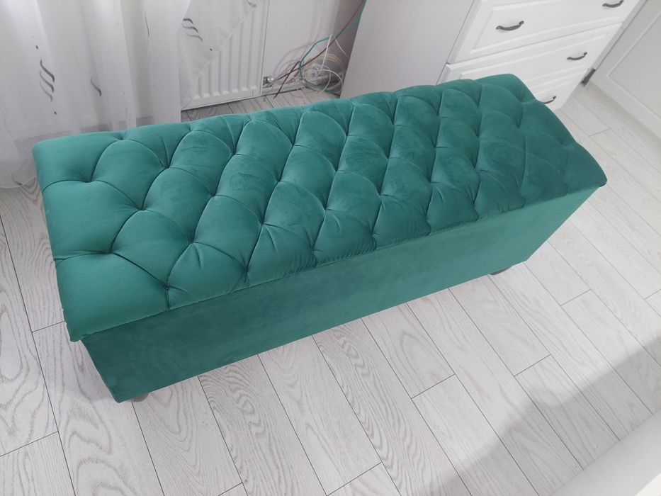 Vând bancheta fixa cu spatiu de depozitare verde