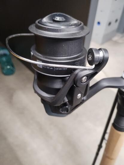 Set lansetă + mulinetă Pescuit la Feeder - produs resigilat Decathlon