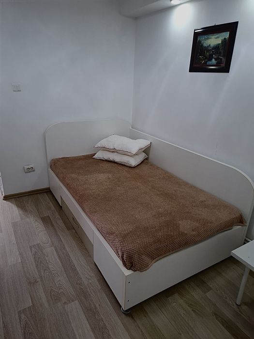 De închiriat: Garsonieră cochetă în Călărași (Zona Anastasia)
