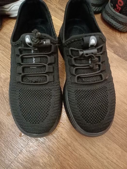 Кроссовки детские