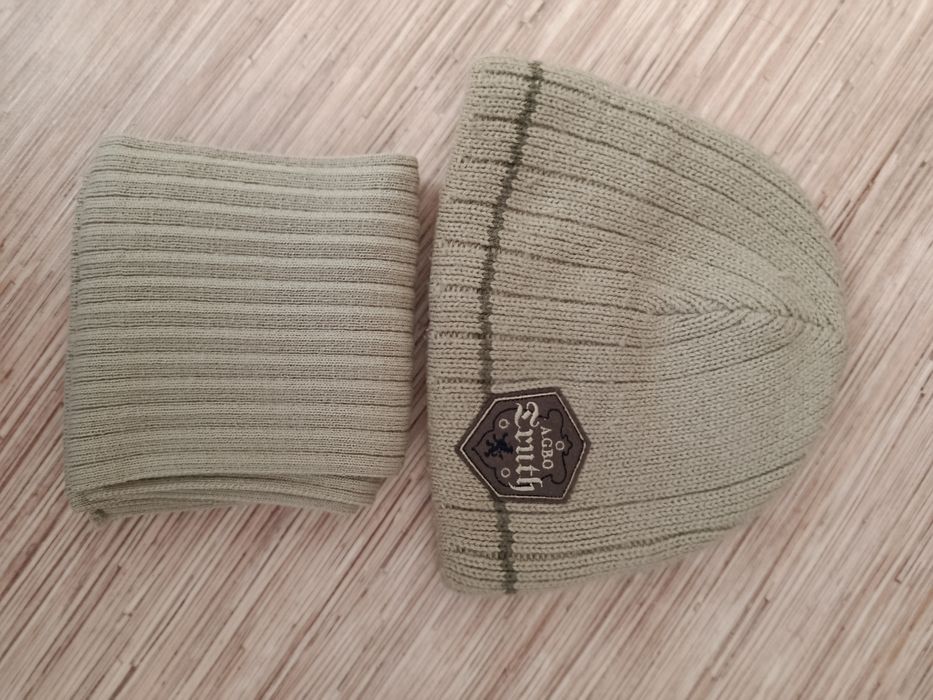 Продам детские шапки