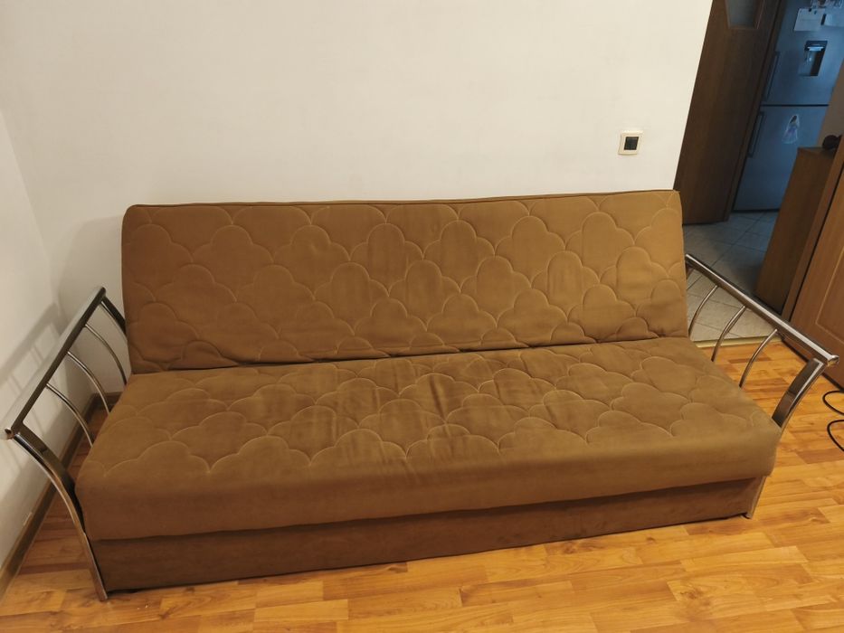Canapea extensibila și 2 fotolii maro