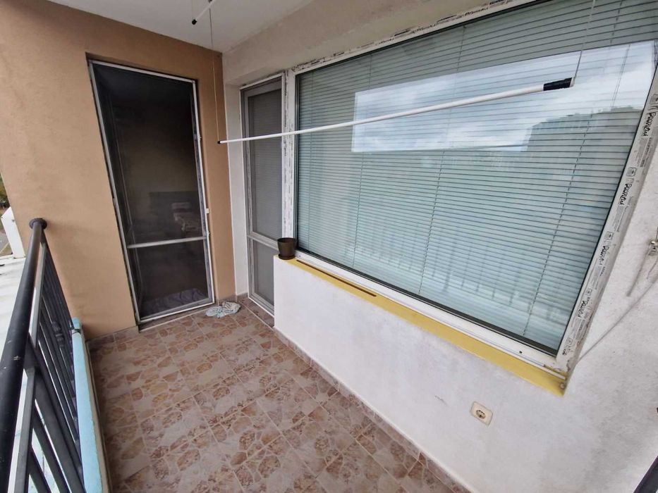 Дава се под наем Двустаен апартамент в Бургас, Меден рудник - зона А - 60 кв.м за 255 € - Снимка #7