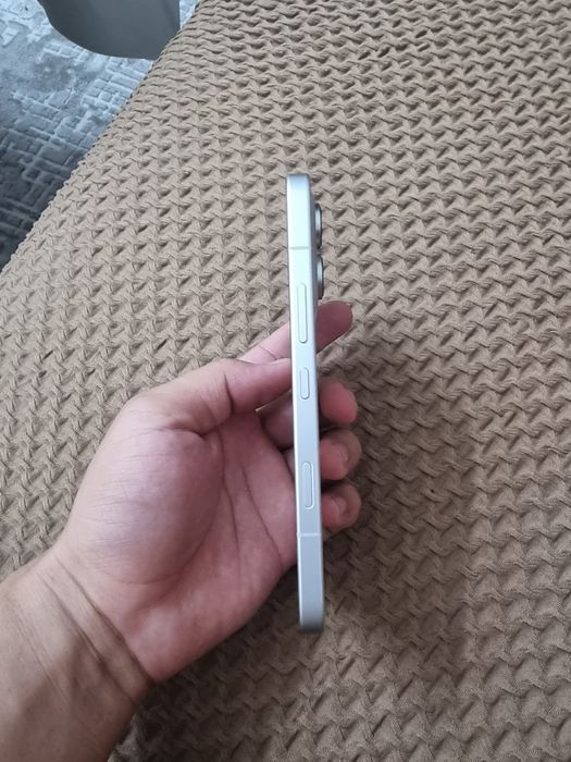 Honor 600 ideal srochna sotiladi